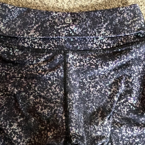 Lululemon legging - Picture 4 of 4